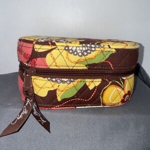 Vera Bradley hard oval jewelry case in Buttercup